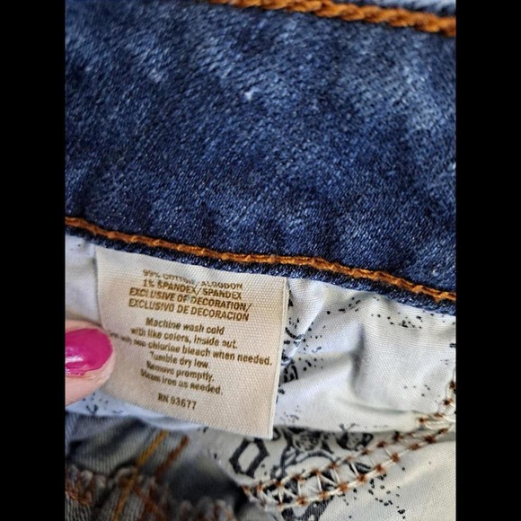 Decree Distressed Stretch Denim Shorts with Side Slits Size 7 - Picture 6 of 6